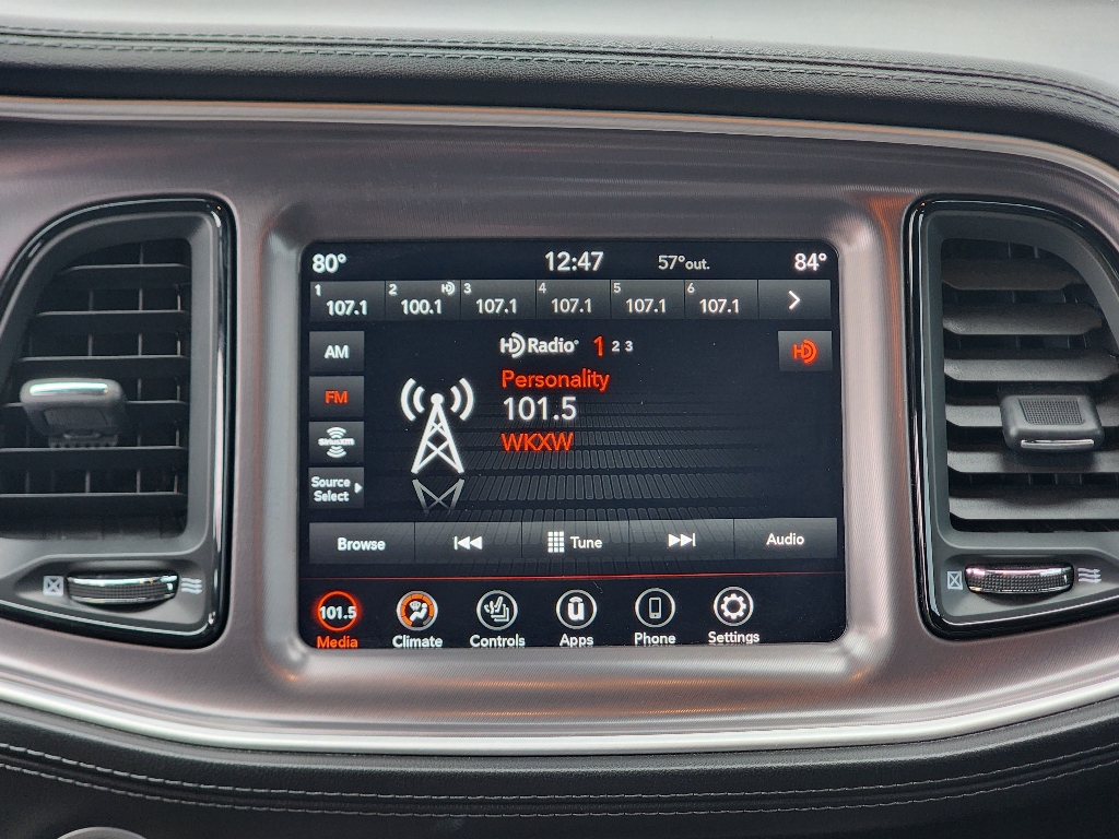 2021 Dodge Challenger R/T photo 3