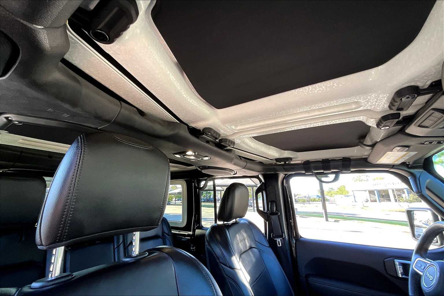 2020 Jeep Wrangler Unlimited North Edition photo 12