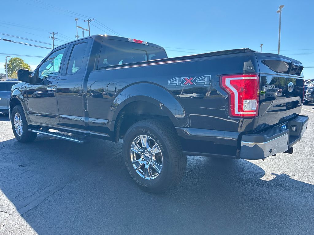 2017 Ford F-150 XLT photo 5