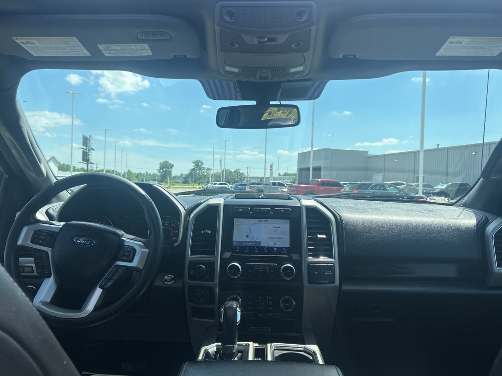2020 Ford F-150 Lariat photo 28