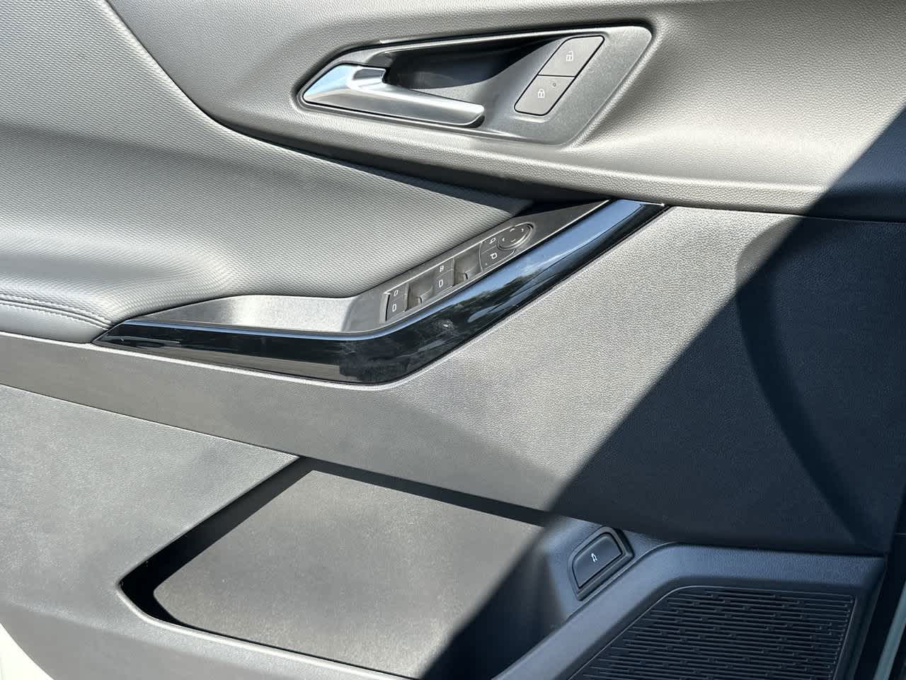 2026 Chevrolet Equinox LT photo 20