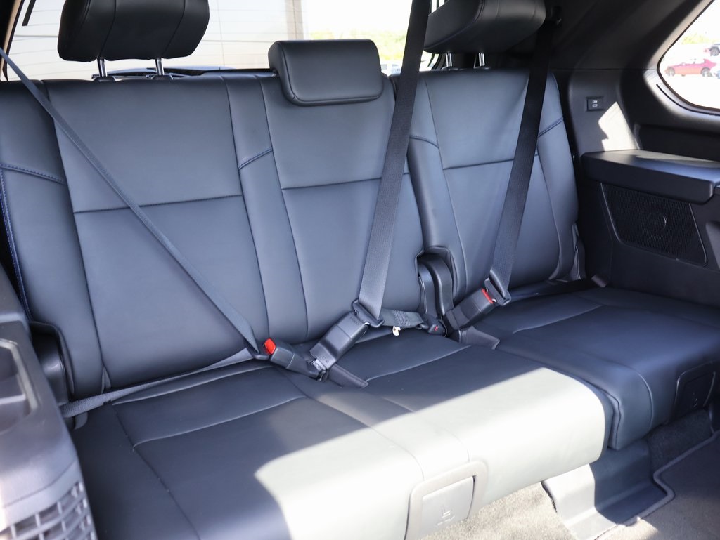 2025 Toyota Sequoia Platinum photo 13