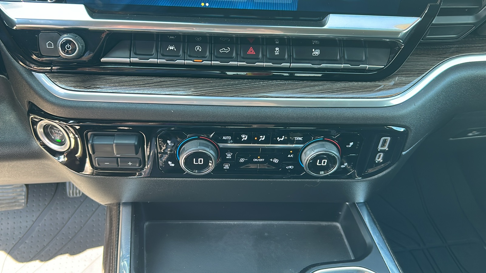 2022 Chevrolet Silverado 1500 RST photo 20