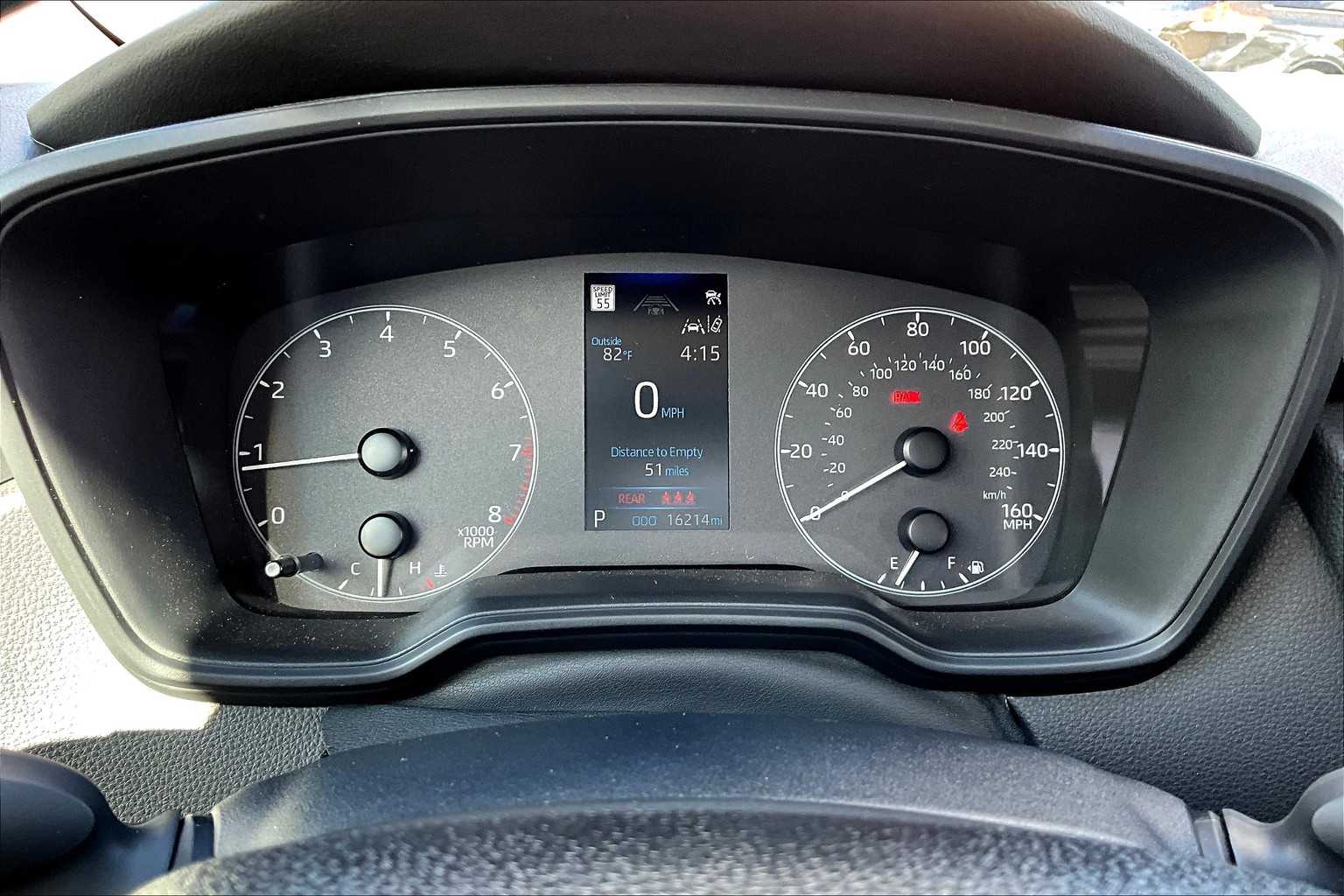 2024 Toyota Corolla LE photo 24