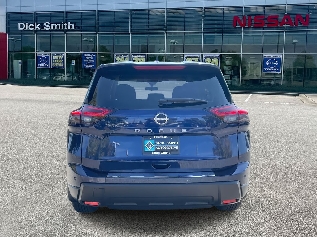2026 Nissan Rogue SV photo 4