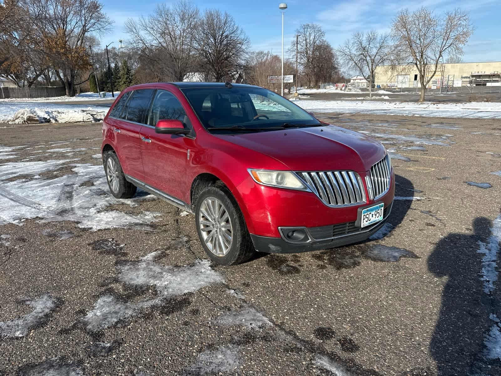 Used 2011 Lincoln MKX Base with VIN 2LMDJ8JK5BBJ25445 for sale in Minneapolis, MN