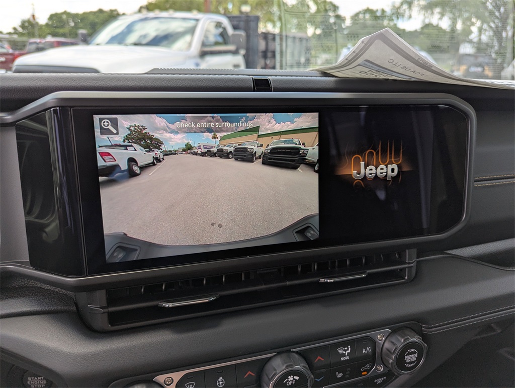 2025 Jeep Gladiator Sport photo 25