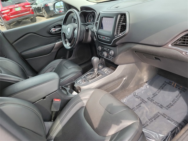 2021 Jeep Cherokee Latitude Lux photo 15