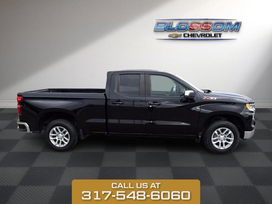 2022 Chevrolet Silverado 1500 LT photo 5