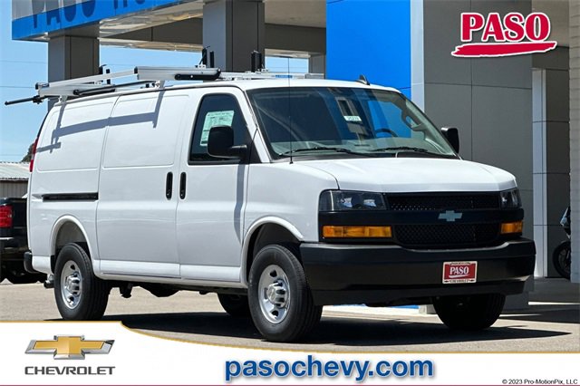 2025 Chevrolet Express Cargo Work Van's photo