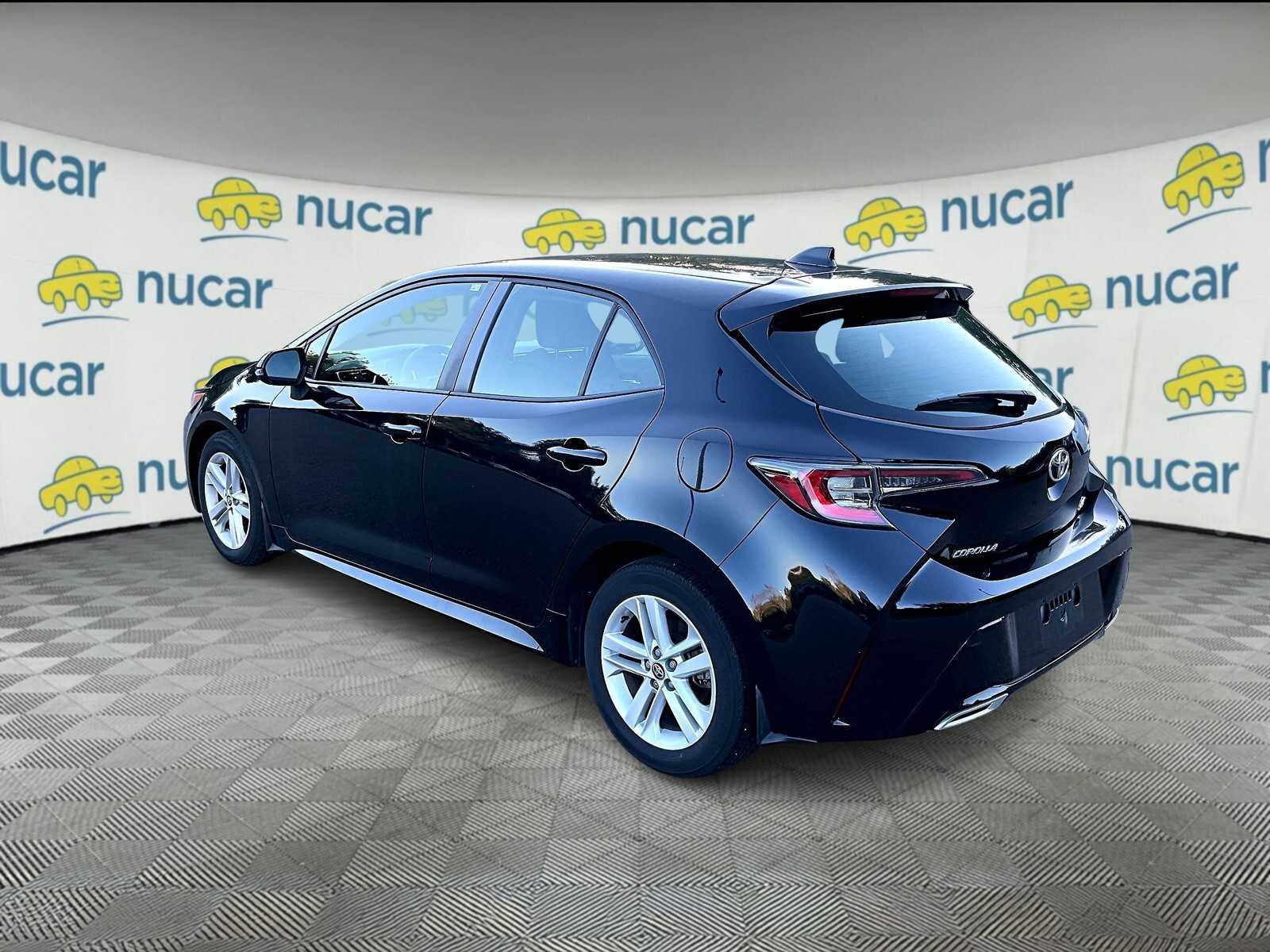2022 Toyota Corolla SE photo 3
