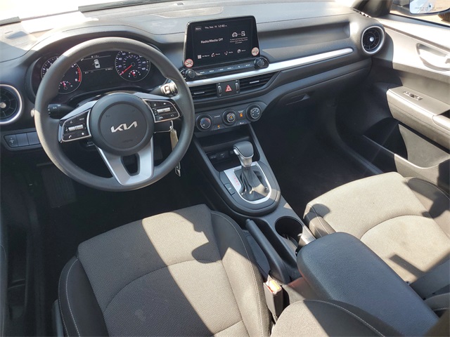 2023 Kia Forte LXS photo 21