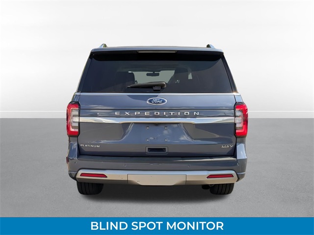 2022 Ford Expedition MAX Platinum photo 3