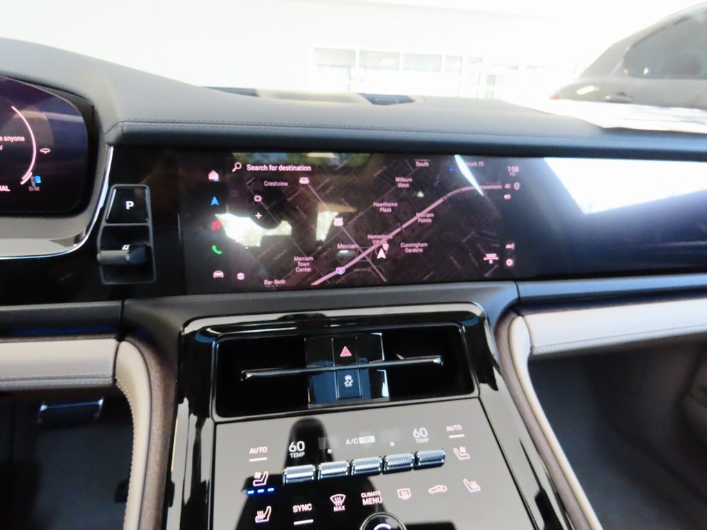 2024 Porsche Panamera 4 photo 26