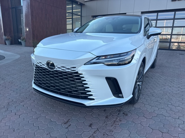 2026 Lexus RX 350h Premium photo 2