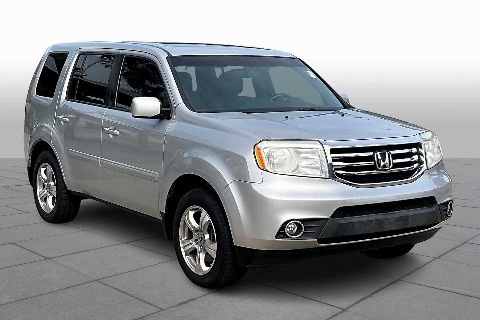 2014 Honda Pilot EX-L photo 2