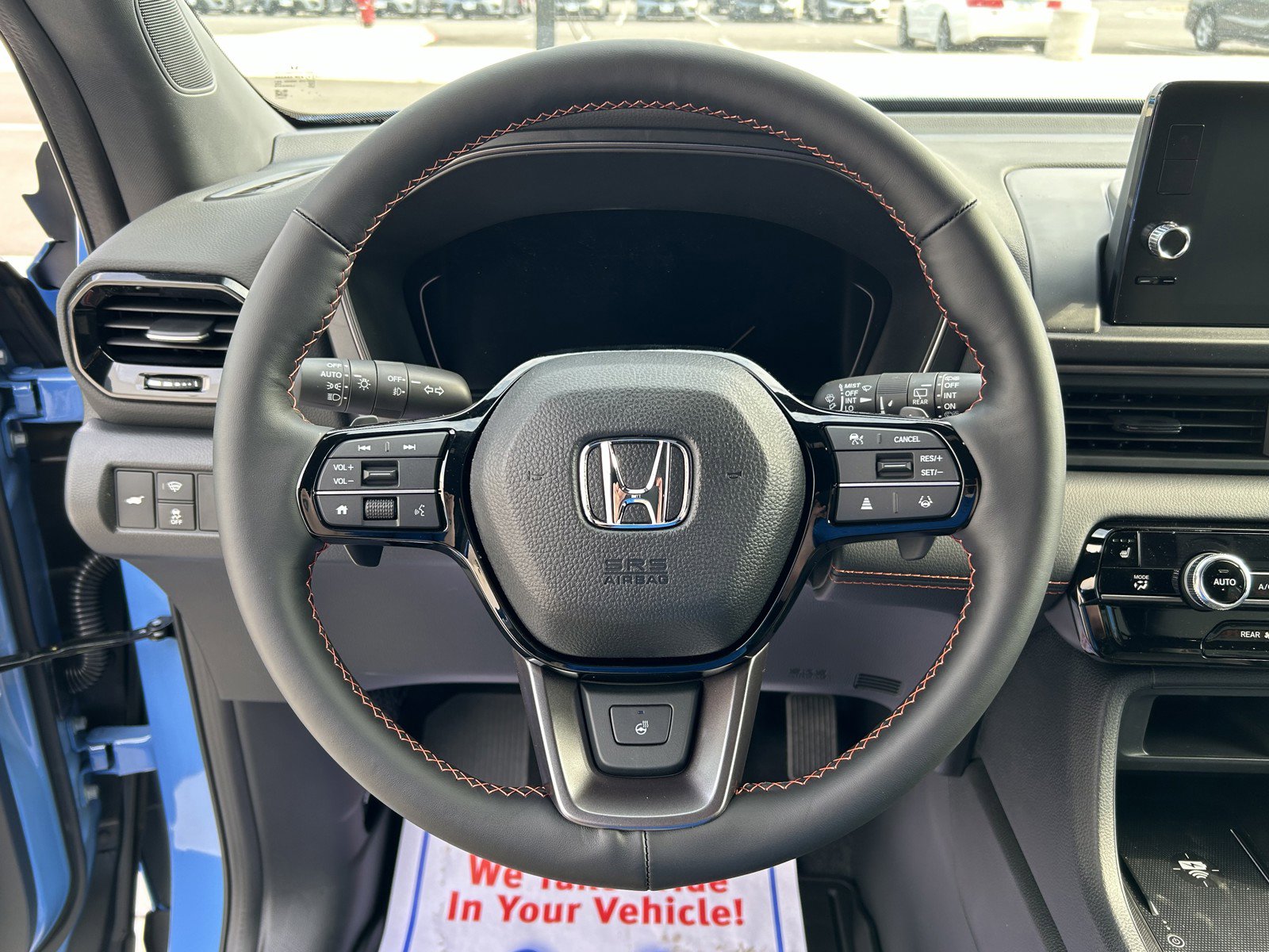 2025 Honda Pilot TrailSport photo 14