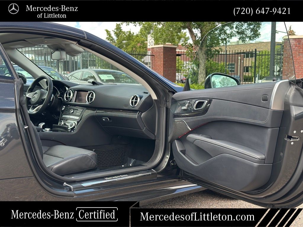 2019 Mercedes Benz SL 450 photo 27