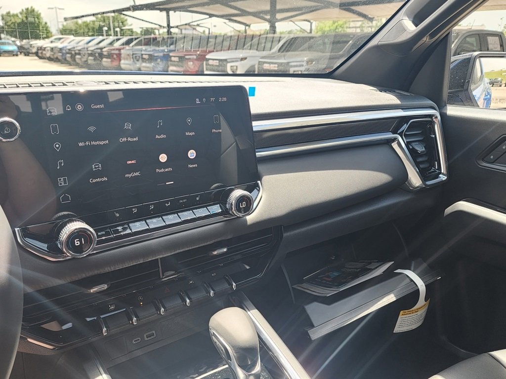 2025 Gmc Canyon Elevation photo 34