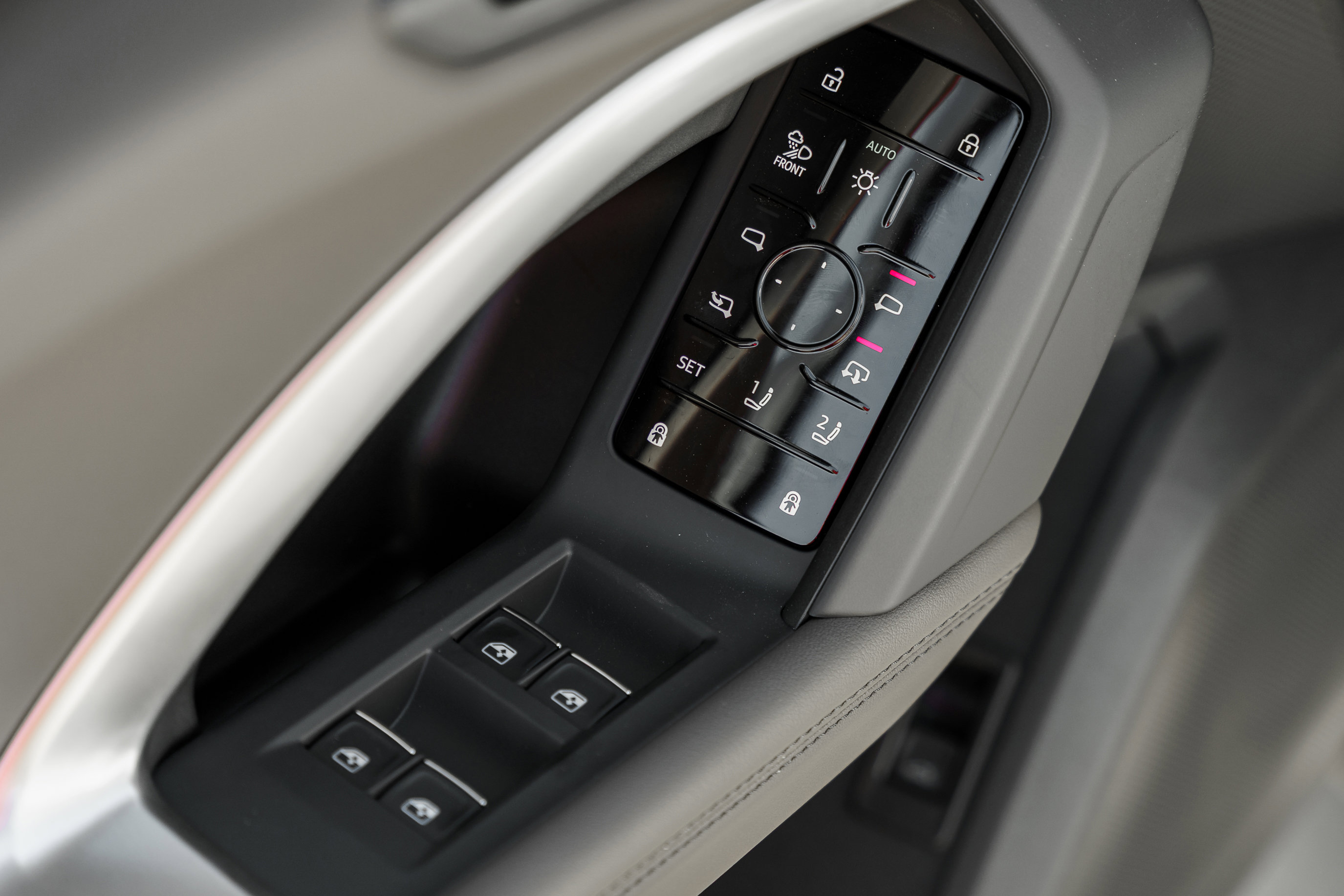 2025 Audi Q5 Premium Plus photo 25
