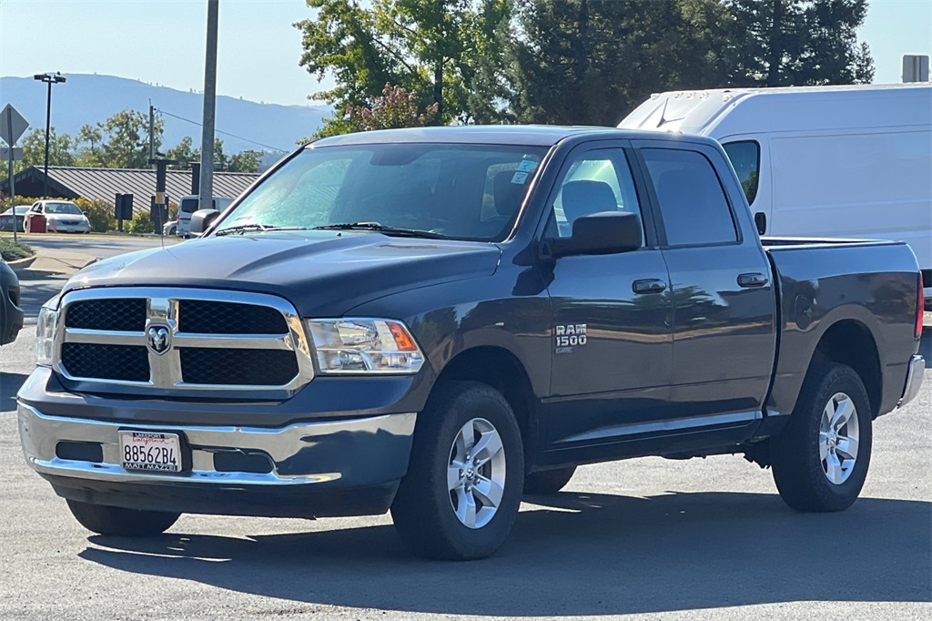 2021 Ram 1500 Classic SLT photo 14