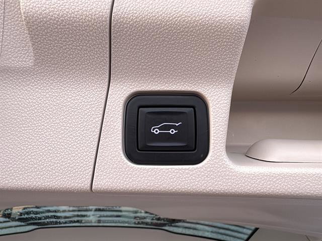 2022 Gmc Acadia Denali photo 14