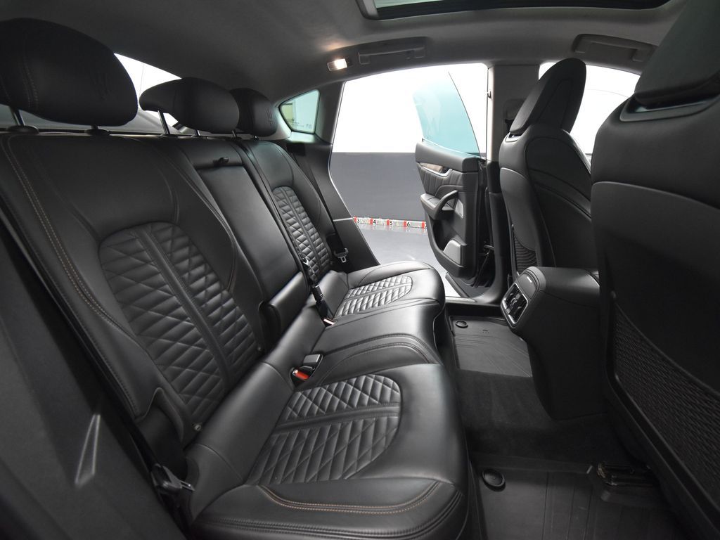 2020 Maserati Levante GTS photo 35