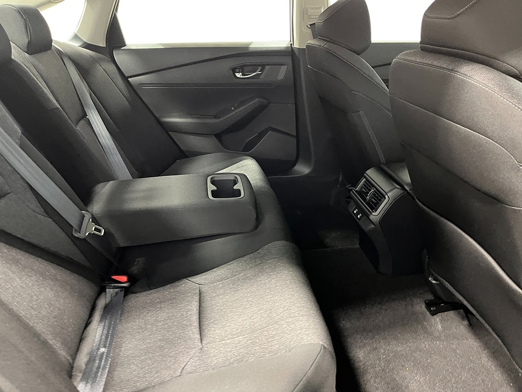 2025 Honda Accord SE photo 24
