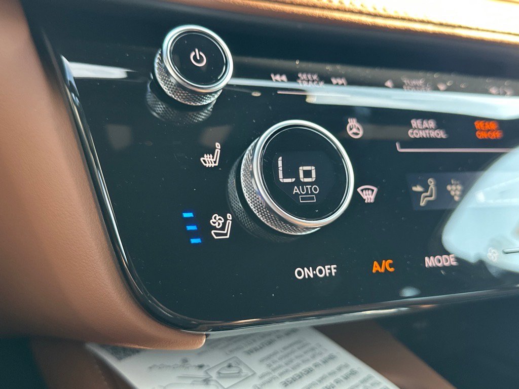2026 Infiniti QX60 Autograph photo 27