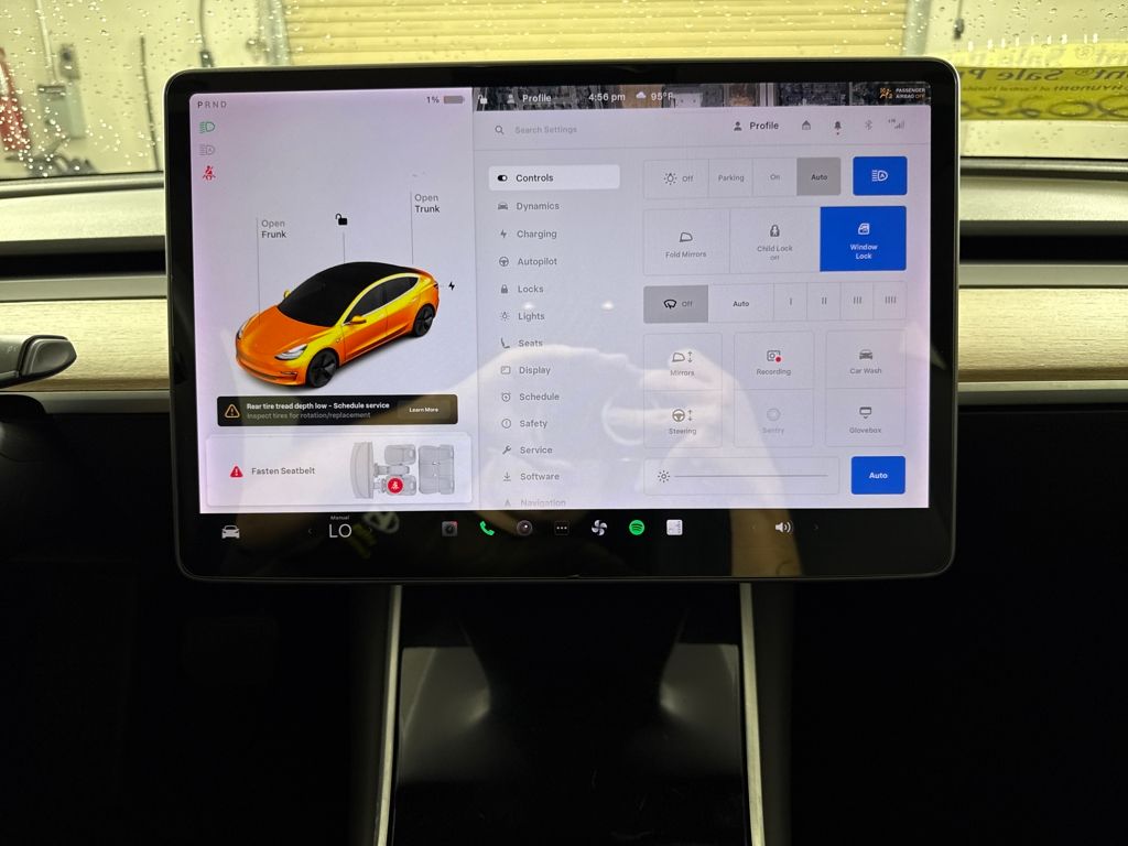 2019 Tesla Model 3 Mid Range photo 11
