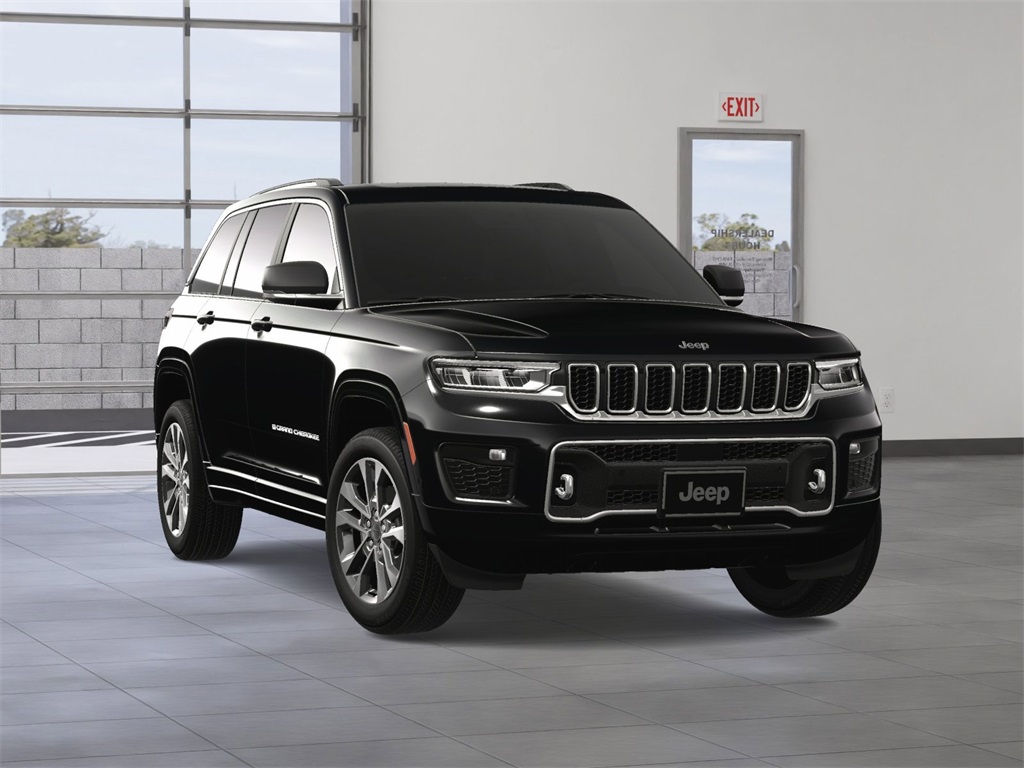 2025 Jeep Grand Cherokee Overland photo 5