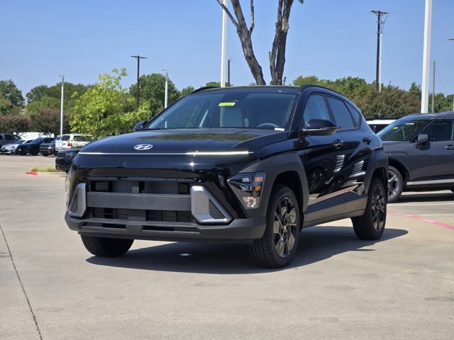 2026 Hyundai Kona SEL photo 2
