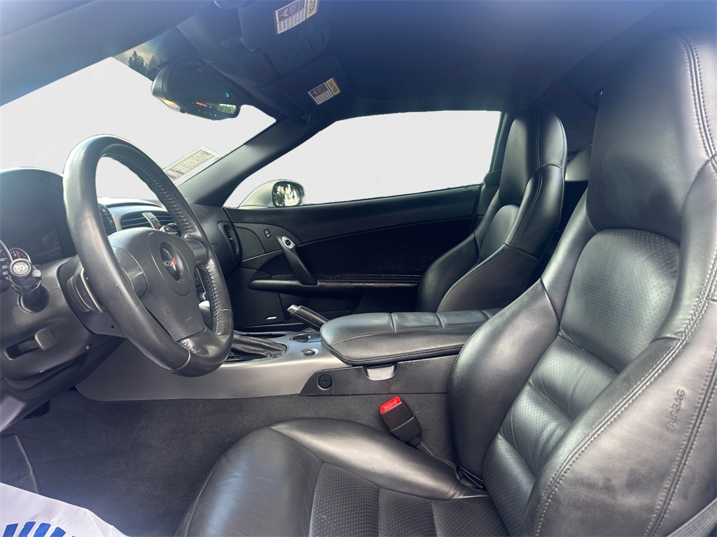 2006 Chevrolet Corvette Base photo 23