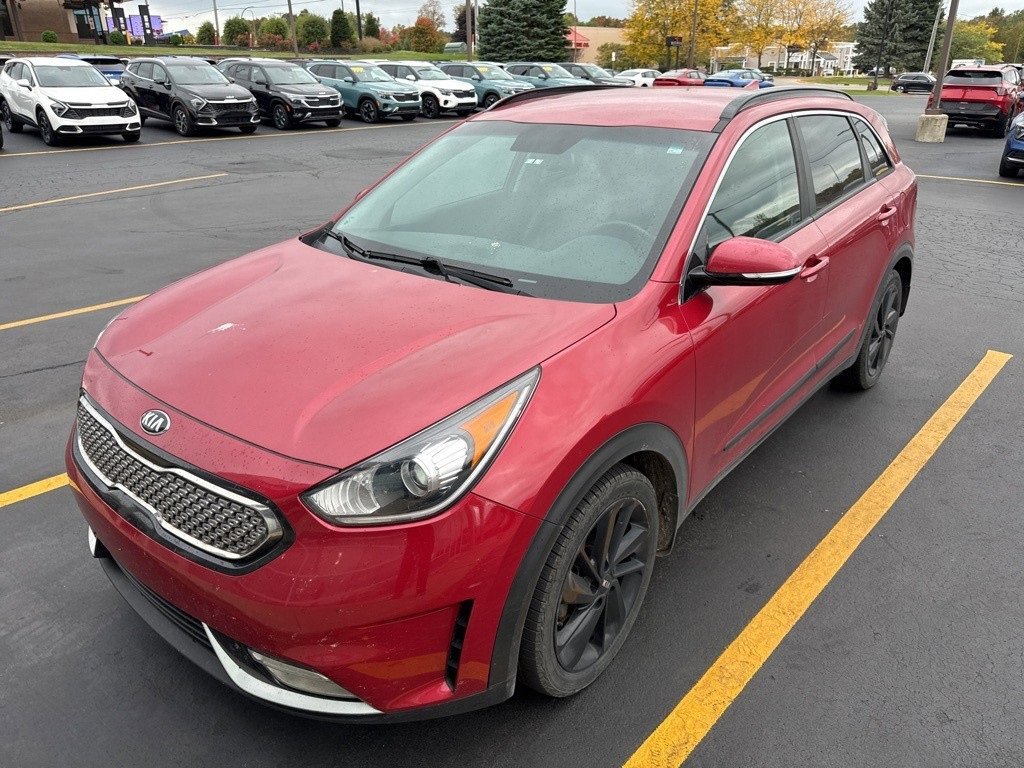 2019 Kia Niro S Touring's photo