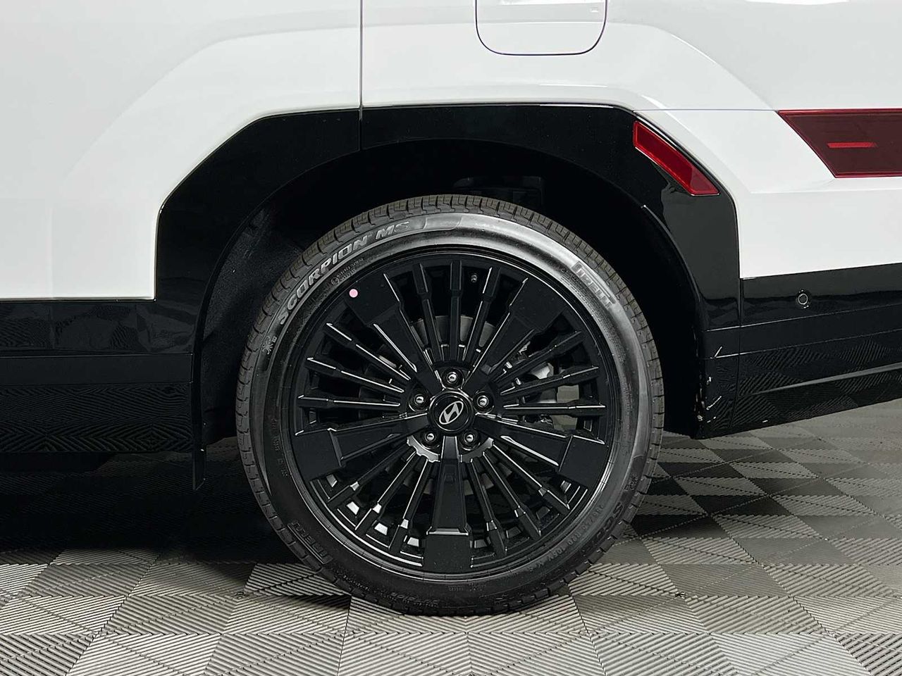 2026 Hyundai Santa Fe Calligraphy photo 13