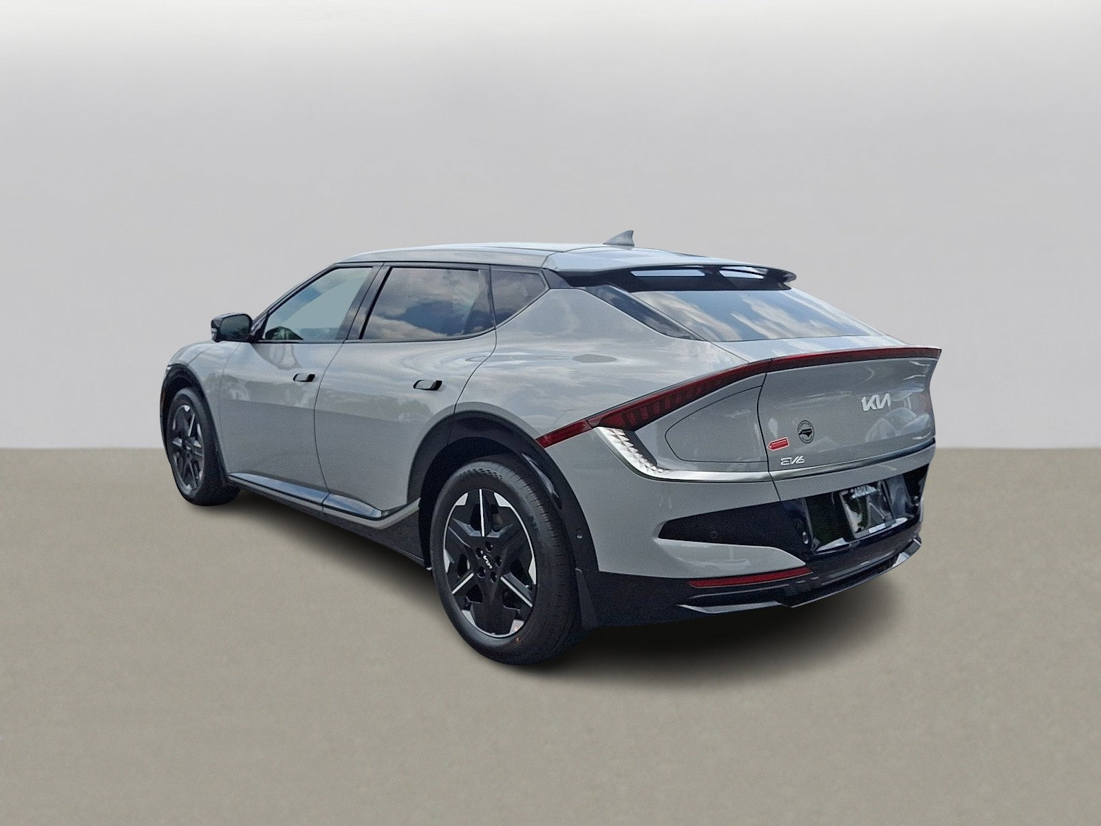 2025 Kia EV6 Wind photo 3