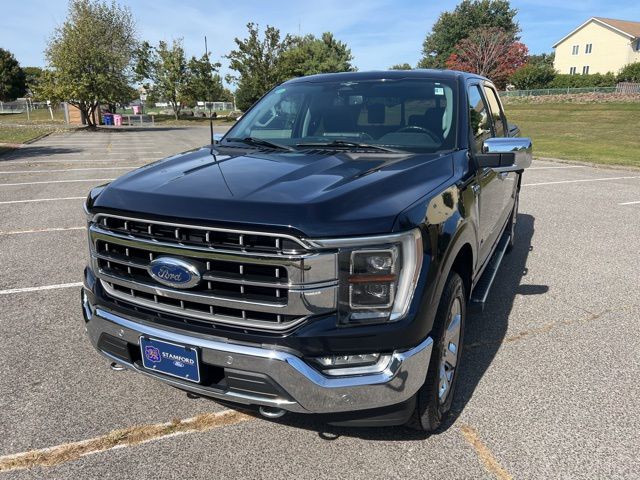 2023 Ford F-150 Lariat photo 2