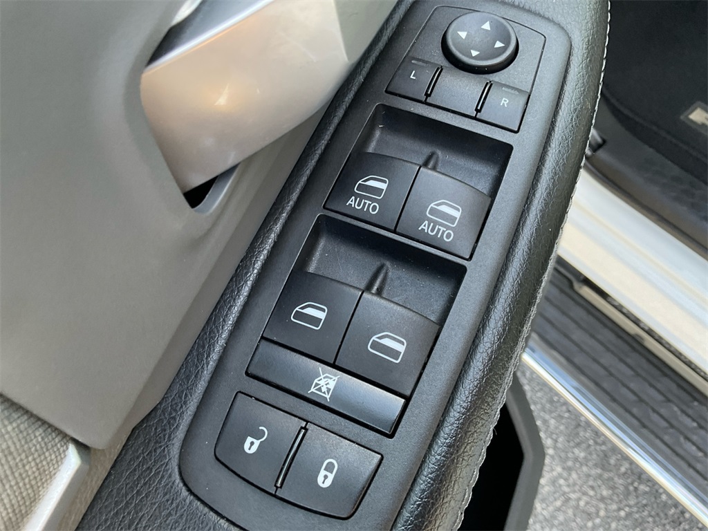 2022 Ram 3500 Big Horn photo 26