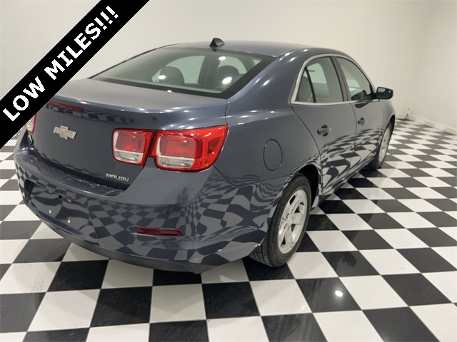 2013 Chevrolet Malibu LS photo 5