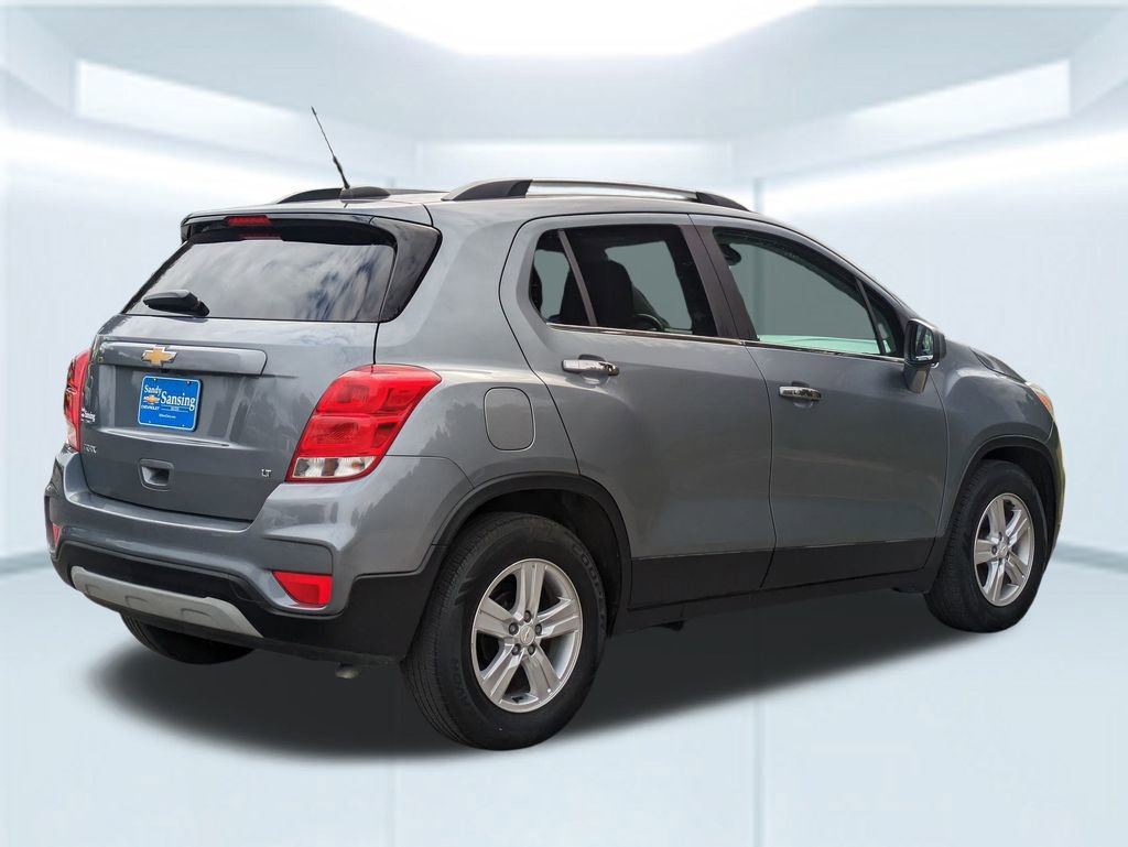 2019 Chevrolet Trax LT photo 2