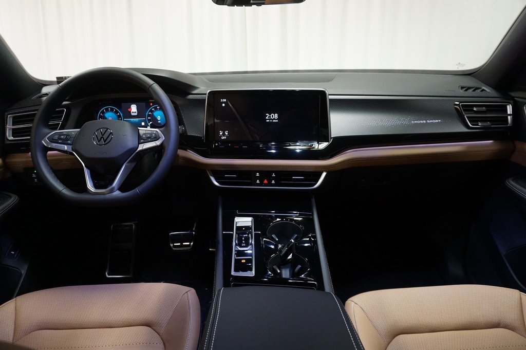 2026 Volkswagen Atlas Cross Sport SEL R-Line photo 13