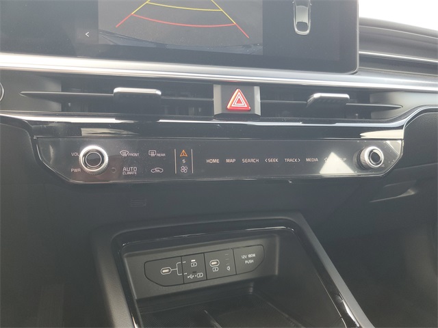 2025 Kia K5 GT-Line photo 21