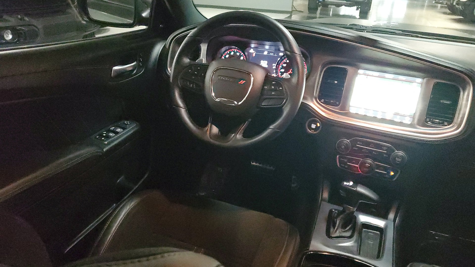 2022 Dodge Charger R/T photo 11