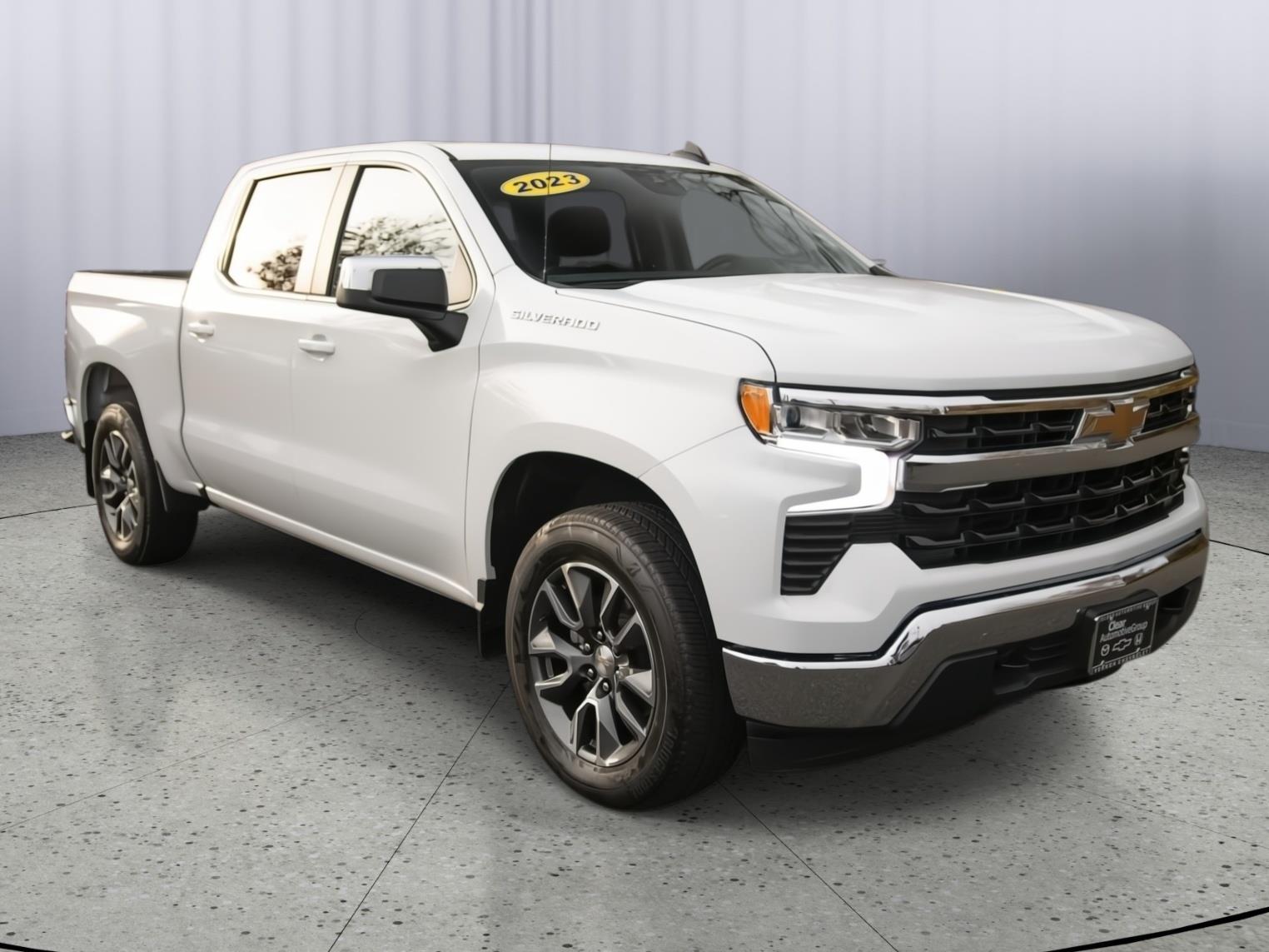 2023 Chevrolet Silverado 1500 LT's photo