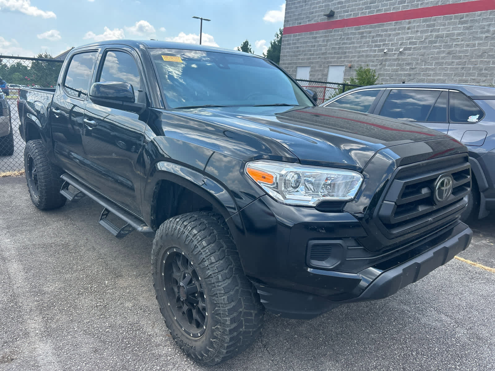 Used 2023 Toyota Tacoma SR with VIN 3TMCZ5ANXPM544961 for sale in Little Rock