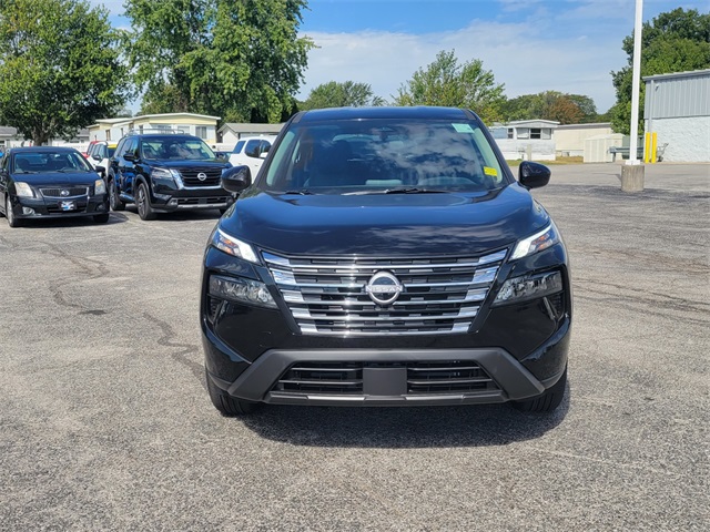 2026 Nissan Rogue SV photo 6