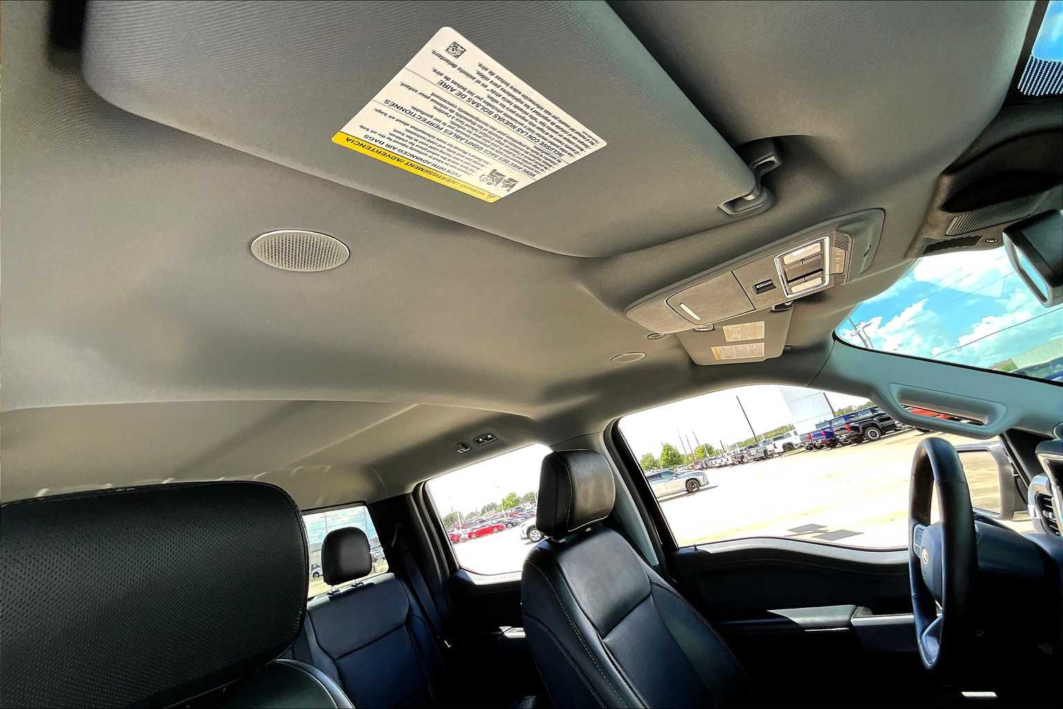 2021 Ford F-150 Lariat photo 12