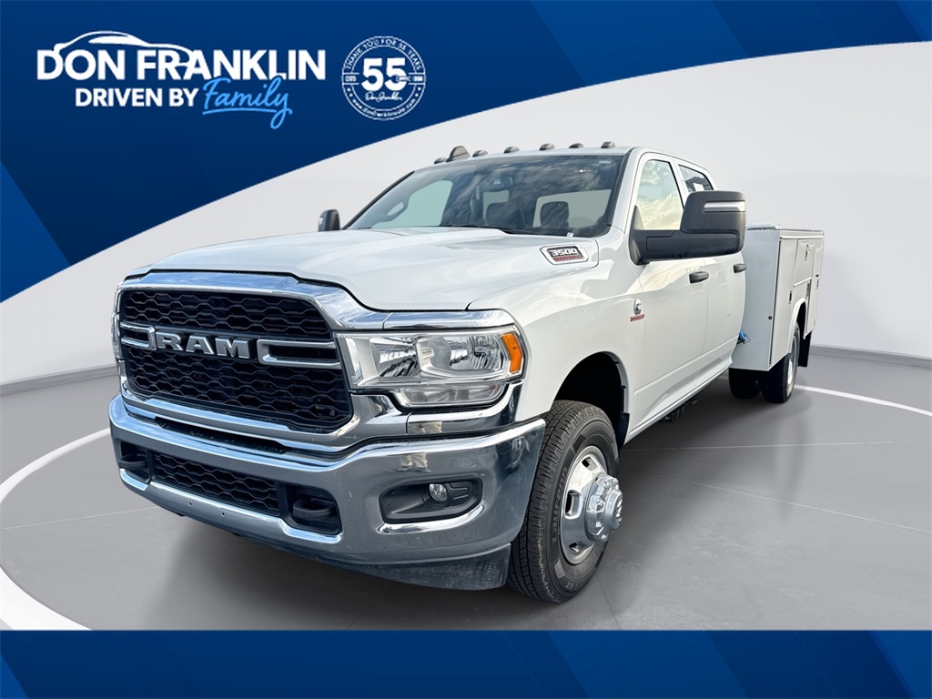 2024 RAM Ram 3500 Chassis Cab Tradesman's photo