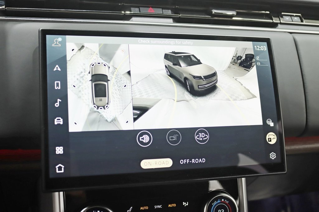 2023 Land Rover Range Rover SE photo 18