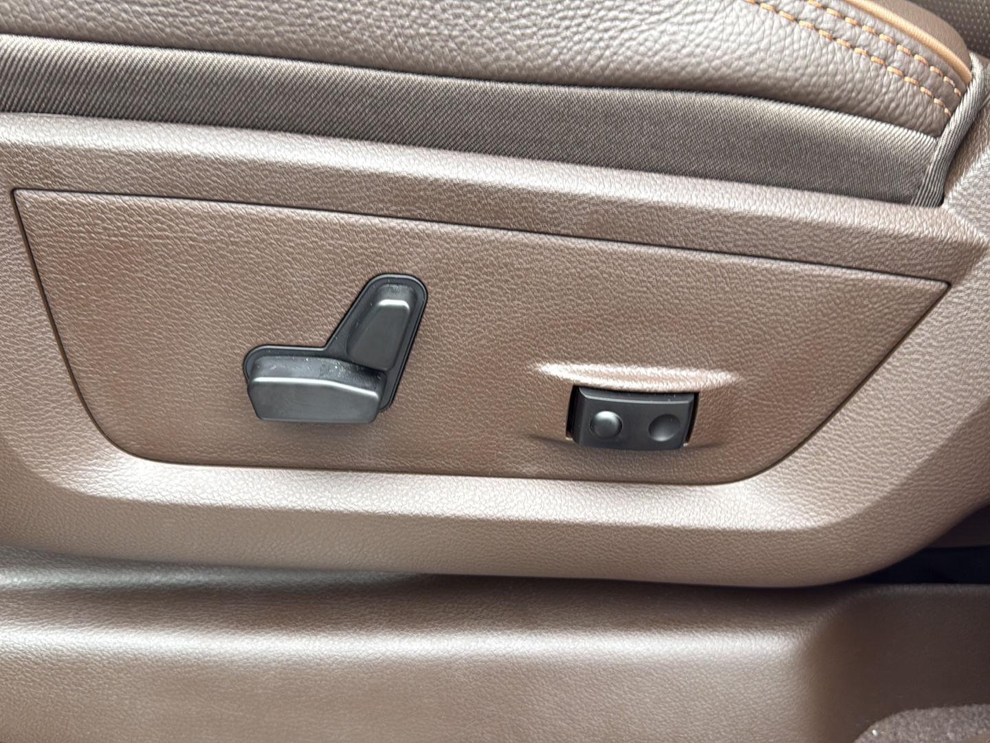 2025 Ram 2500 Longhorn photo 10